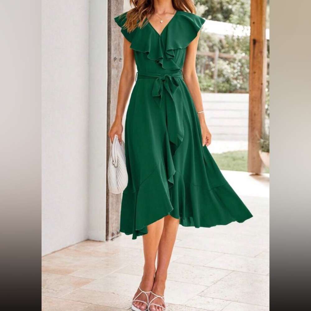 Green Ruffled V-Neck Tie-Waist Midi Dress